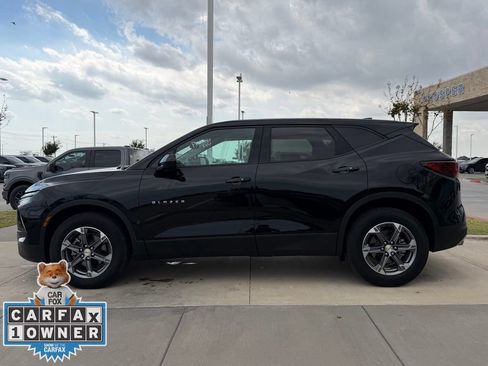 Used 2025 Chevrolet Blazer LT FWD image 8