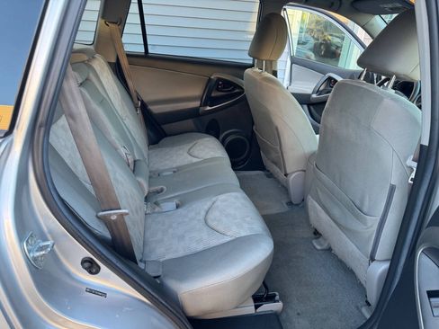 Used 2010 Toyota RAV4 4WD image 14