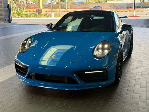 Used 2022 Porsche 911 Carrera GTS RWD image 1