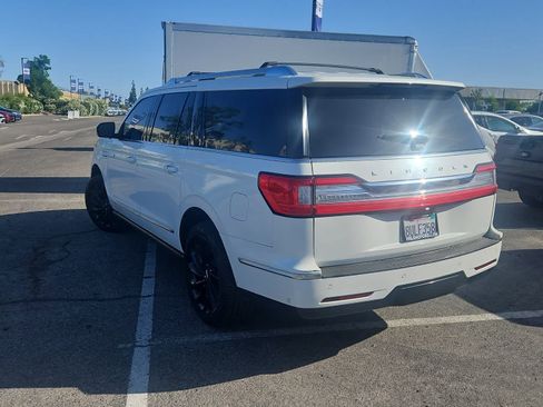 Used 2021 Lincoln Navigator L Reserve image 6