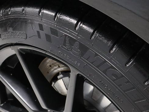 Certified 2017 Ford Mustang Shelby GT350 w/ Electronics Package image 20