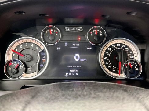Used 2016 RAM 2500 Laramie AWD/4WD image 21