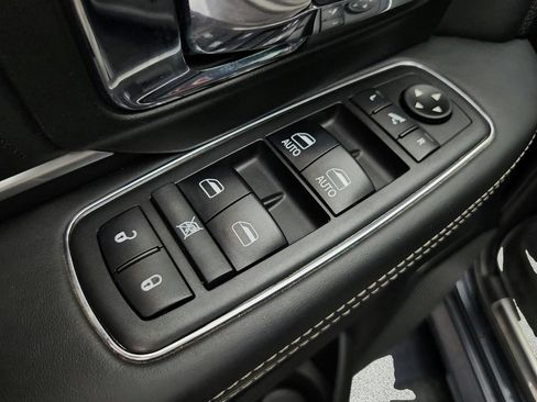 Used 2017 RAM 1500 Limited AWD/4WD image 27