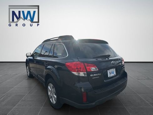 Used 2012 Subaru Outback 2.5i Premium w/ All-Weather Pkg image 4