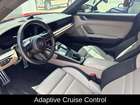 Used 2025 Porsche 911 Carrera RWD image 8