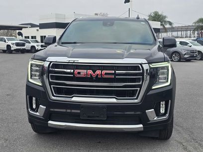 Used 2023 GMC Yukon XL SLT w/ SLT Premium Package