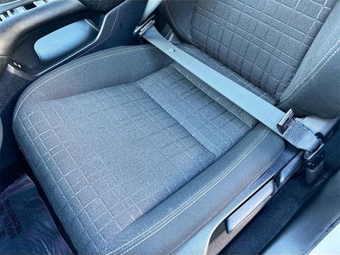 Used 2024 Honda HR-V LX image 18