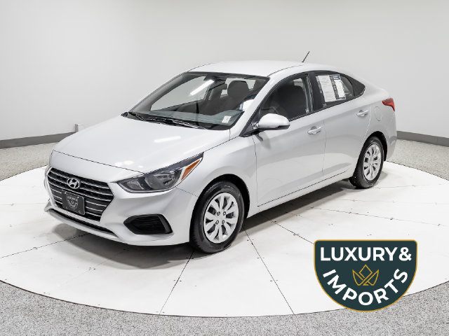 Used 2021 Hyundai Accent SE FWD image 1