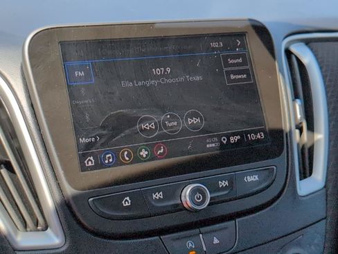 Used 2024 Chevrolet Malibu LT FWD image 23
