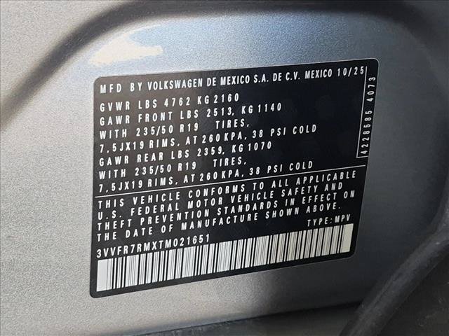 Used 2026 Volkswagen Tiguan SE FWD image 24