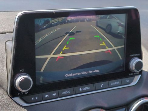 Certified 2023 Nissan Sentra SV image 19