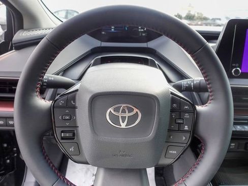 New 2026 Toyota Prius Plug-In Hybrid FWD image 14