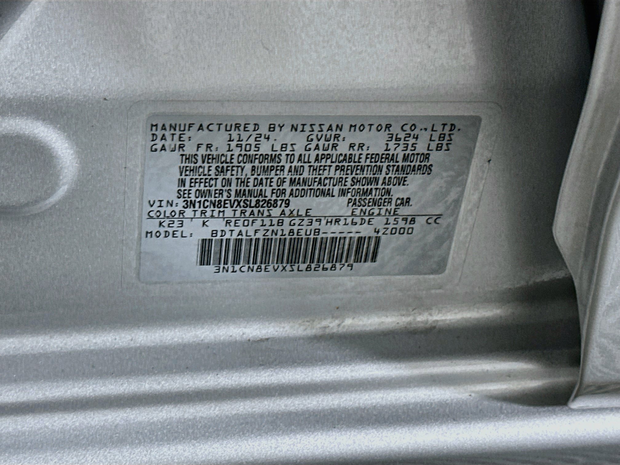 Used 2025 Nissan Versa SV FWD image 12