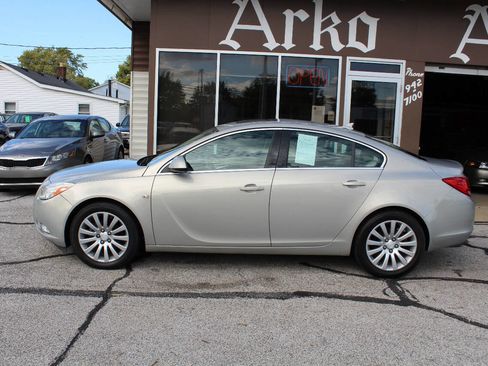 Used 2011 Buick Regal CXL w/ RL2 Preferred Equipment Group image 5
