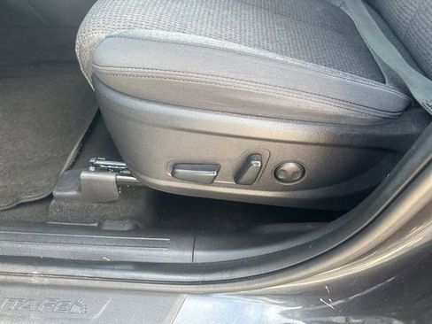 Used 2023 Hyundai Santa Fe SEL FWD image 17