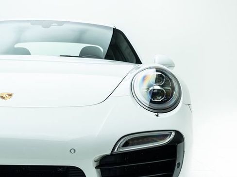 Used 2014 Porsche 911 Turbo S AWD/4WD image 7