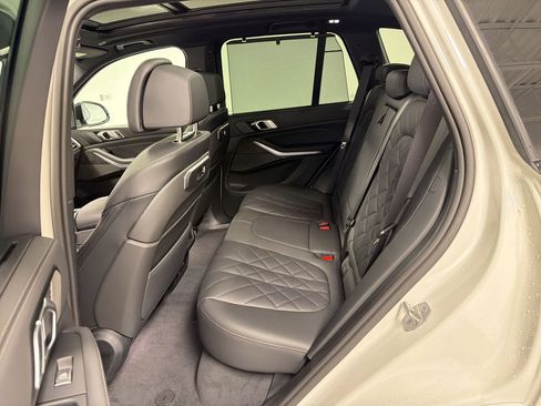New 2026 BMW X5 xDrive40i w/ M Sport Package image 14
