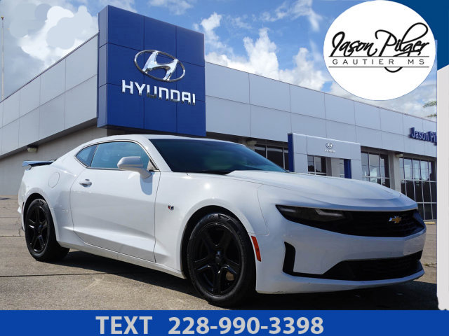 Used 2023 Chevrolet Camaro LT RWD image 1