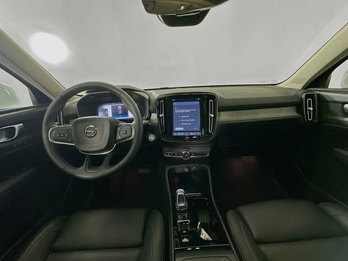 Used 2024 Volvo XC40 B5 Plus w/ Climate Package AWD/4WD image 14