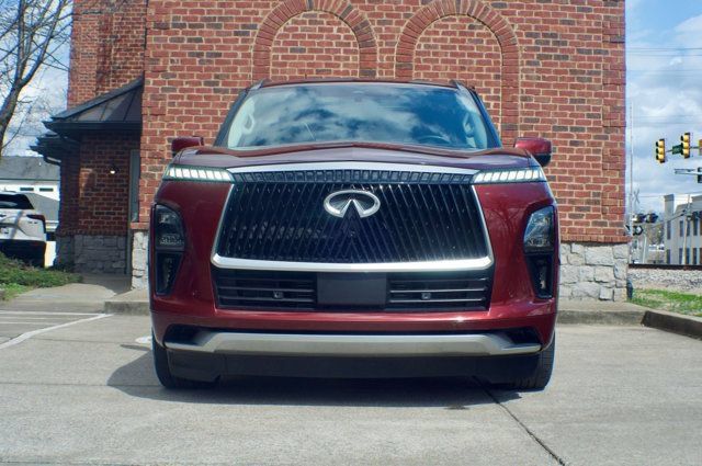 Used 2025 INFINITI QX80 Sensory AWD/4WD image 2