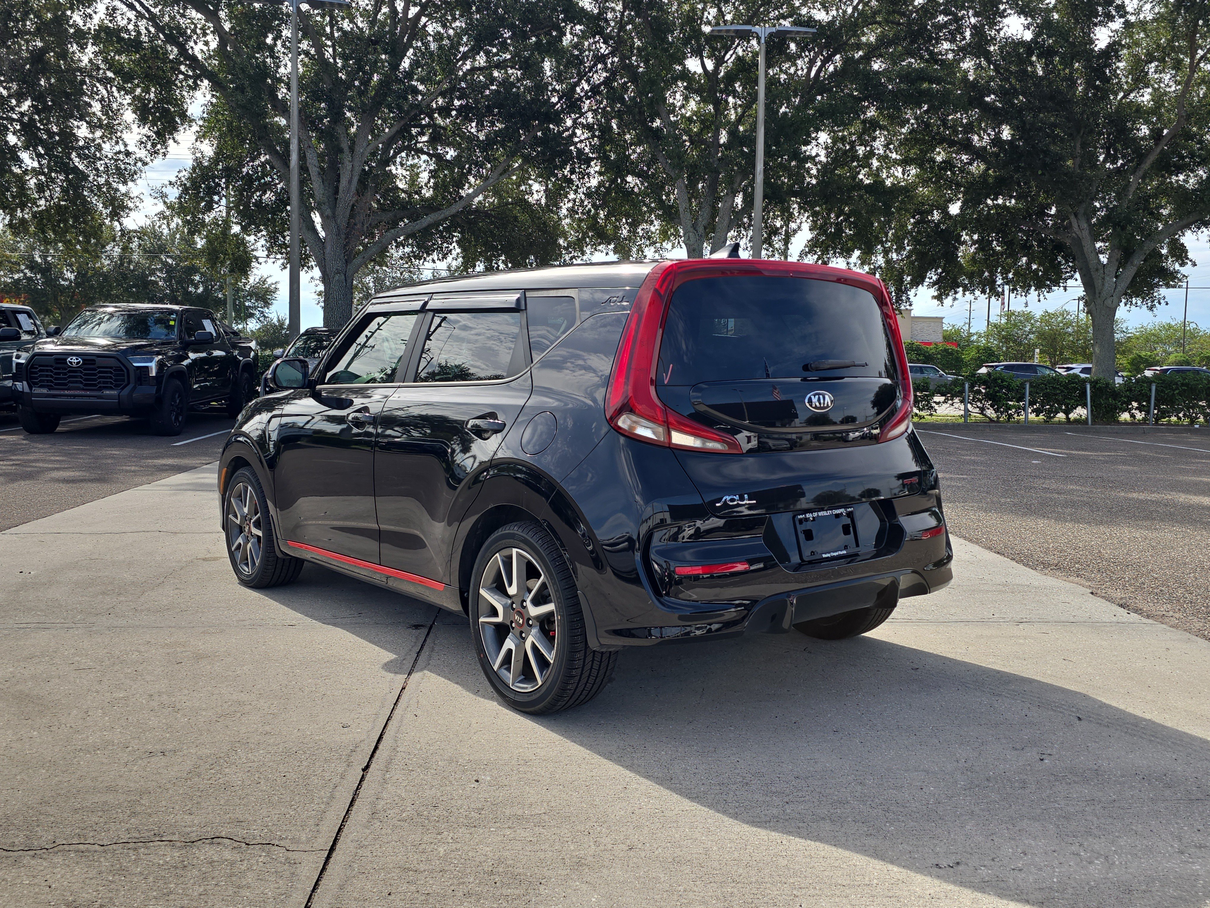Used 2020 Kia Soul GT-Line w/ GT 2.0L Power Sunroof Package FWD image 6