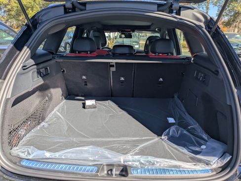 New 2026 Mercedes-Benz GLC 43 AMG 4MATIC image 13