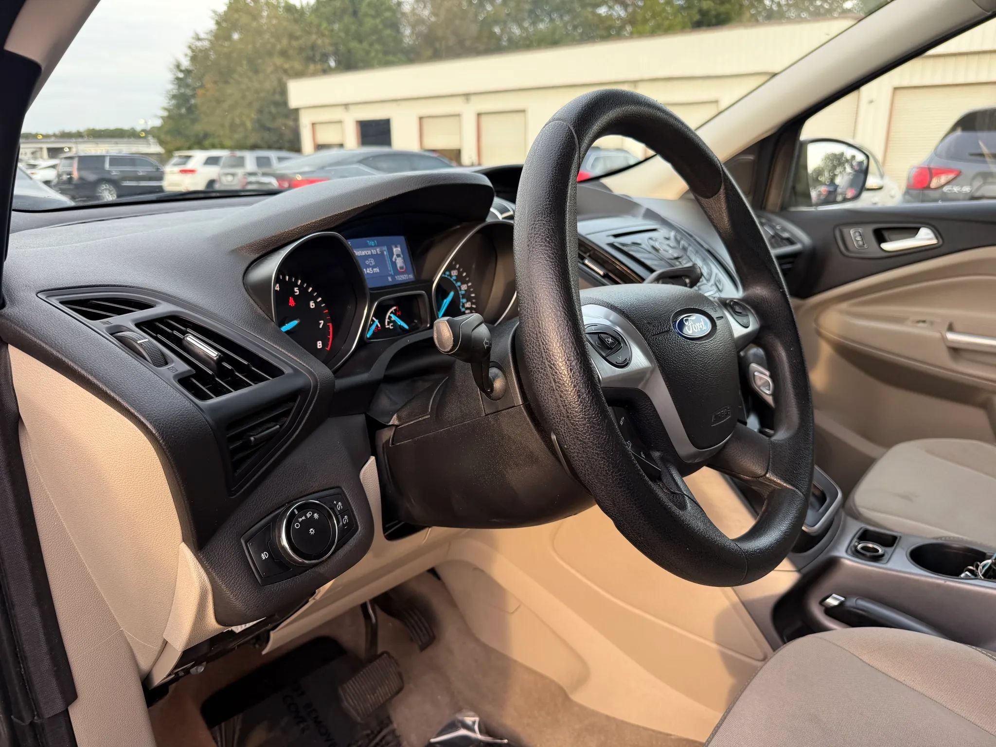 Used 2014 Ford Escape SE FWD image 17