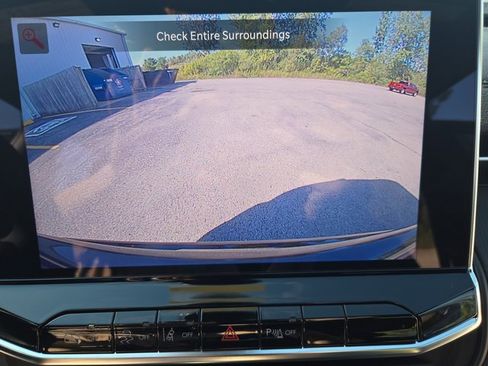 New 2025 Jeep Compass Limited w/ High Altitude Package image 24