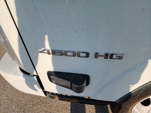 New 2024 Chevrolet Low Cab Forward RWD image 5