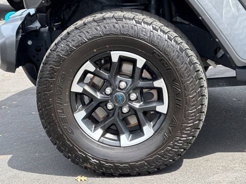 Used 2024 Jeep Wrangler Unlimited Rubicon 4xe AWD/4WD image 32