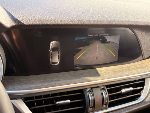 Used 2019 Alfa Romeo Stelvio Ti image 30