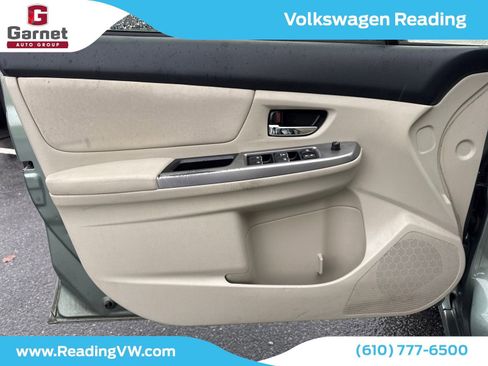 Used 2016 Subaru Impreza 2.0i Premium image 11