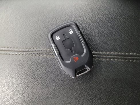 Used 2018 GMC Terrain SLE w/ Driver Convenience Package image 32