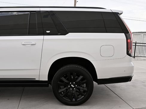 Used 2021 Cadillac Escalade ESV Sport w/ Driver Assist Tech Package AWD/4WD image 48