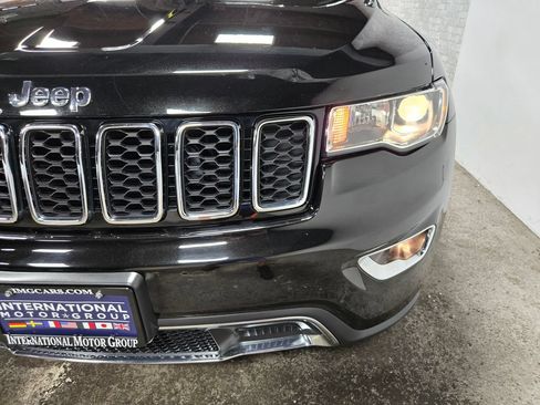 Used 2022 Jeep Grand Cherokee Limited AWD/4WD image 6