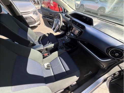 Used 2015 Toyota Prius C Three image 25