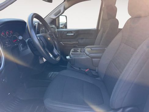 Used 2021 Chevrolet Silverado 3500 LT AWD/4WD image 11