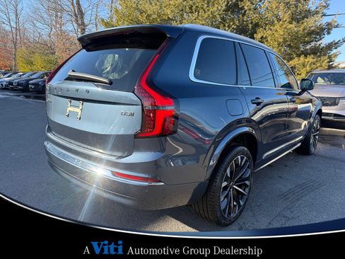 Used 2026 Volvo XC90 B5 Plus w/ Protection Package Premier AWD/4WD image 8