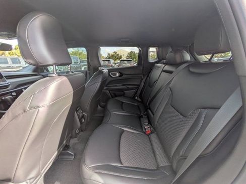 New 2026 Jeep Compass Latitude AWD/4WD image 12