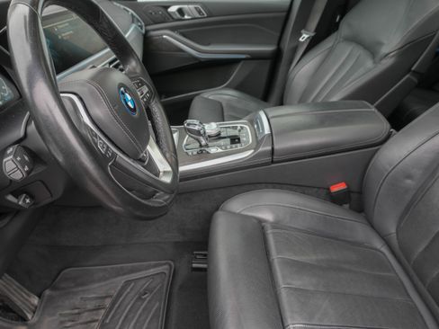 Used 2022 BMW X5 xDrive45e w/ Executive Package AWD/4WD image 10