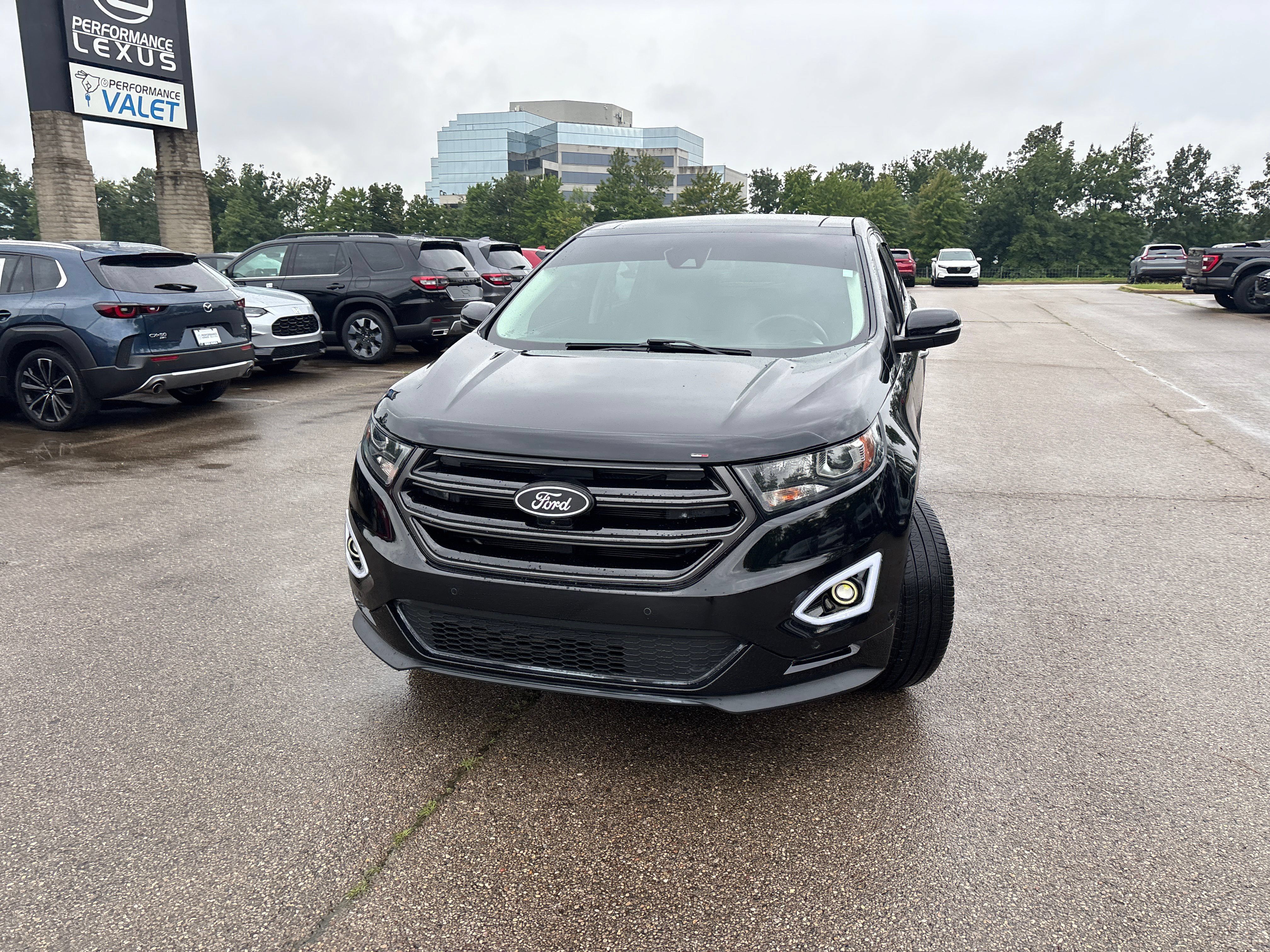 Used 2018 Ford Edge Sport w/ Equipment Group 401A AWD/4WD image 15