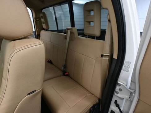 Used 2015 Ford F350 Lariat w/ Camper Package image 38