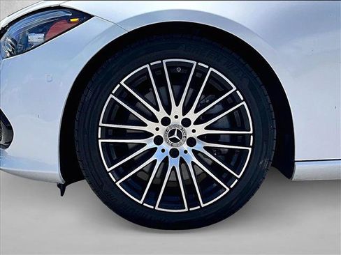 Used 2023 Mercedes-Benz C 300 Sedan image 10