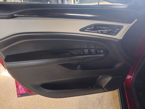 Used 2015 Cadillac SRX Performance w/ Driver Assist Package image 21