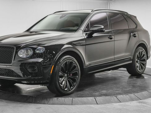 Certified 2022 Bentley Bentayga image 8