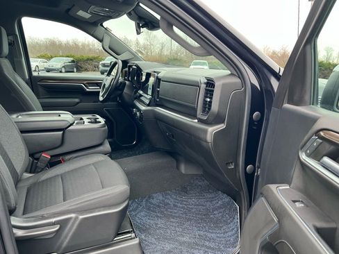 Used 2022 Chevrolet Silverado 1500 LT image 10