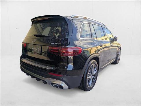 New 2025 Mercedes-Benz GLB 35 AMG 4MATIC image 2