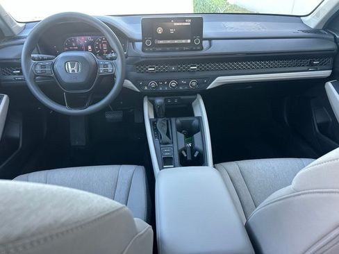 Used 2024 Honda Accord EX image 10