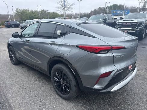 New 2026 Buick Envista Sport Touring image 4