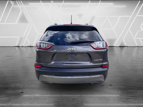 Used 2019 Jeep Cherokee Limited w/ Luxury Group FWD image 9